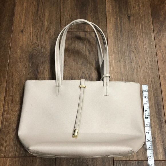 VINCE CAMUTO Leila Gray Saffiano Leather Shoulder Tote Travel Bag READ DESCRIPT. - Picture 7 of 12
